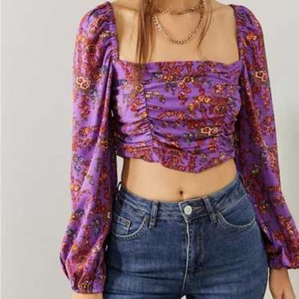 Urban Outfitters Purple Floral Cropped Length Long Sleeve Blouse Size XS